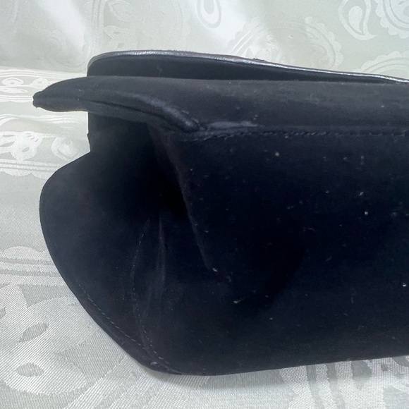 Bally Velvet Clutch or shoulder bag EUC - Picture 10 of 15
